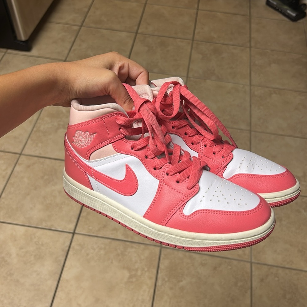 Nike Kids Sneakers - Pink and White